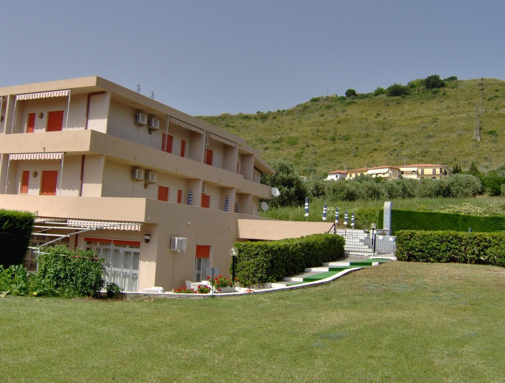 Hotel Svizzero Sangineto Dış mekan fotoğraf