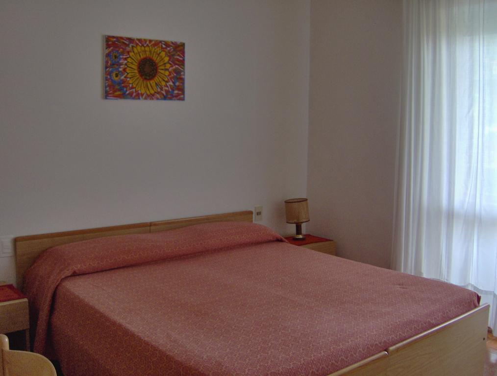 Hotel Svizzero Sangineto Oda fotoğraf